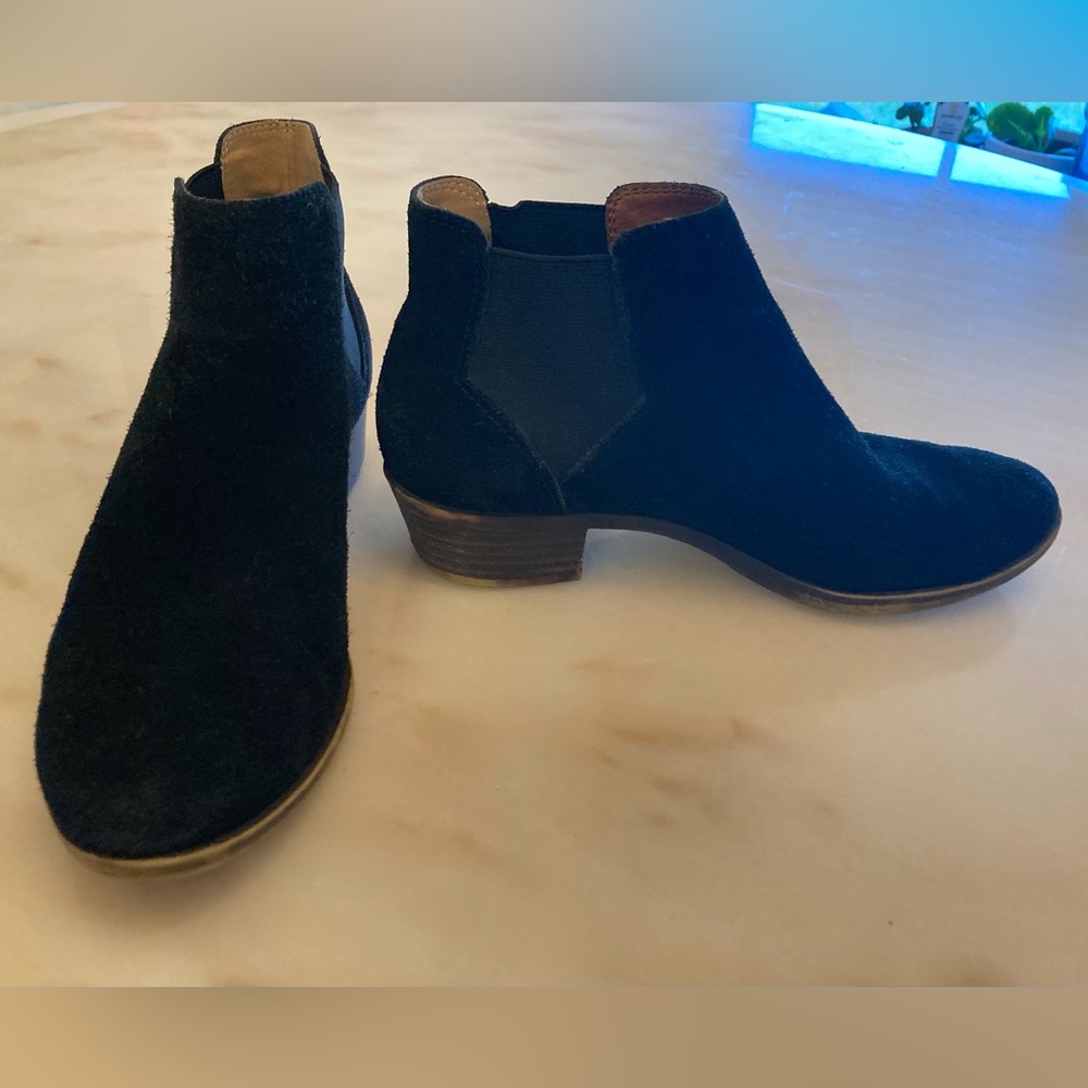Lucky Brand Black Suede Booties